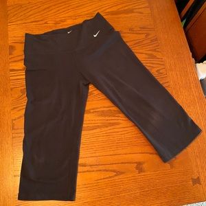 Nike Capri Pants